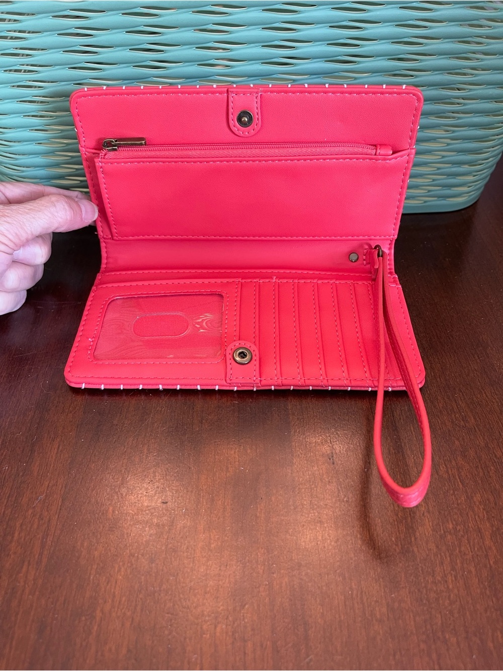 NWOT Universal Thread Wristlet Wallet Coral - Picture 5 of 7